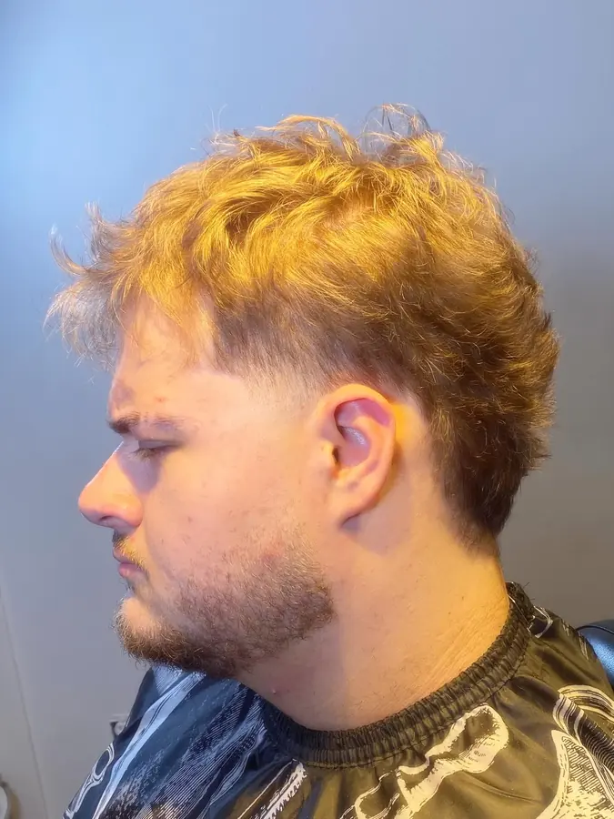 Leleco Barber precision haircut 14