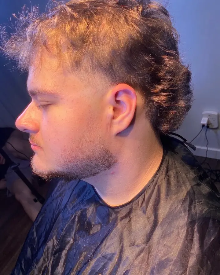 Leleco Barber precision haircut 9